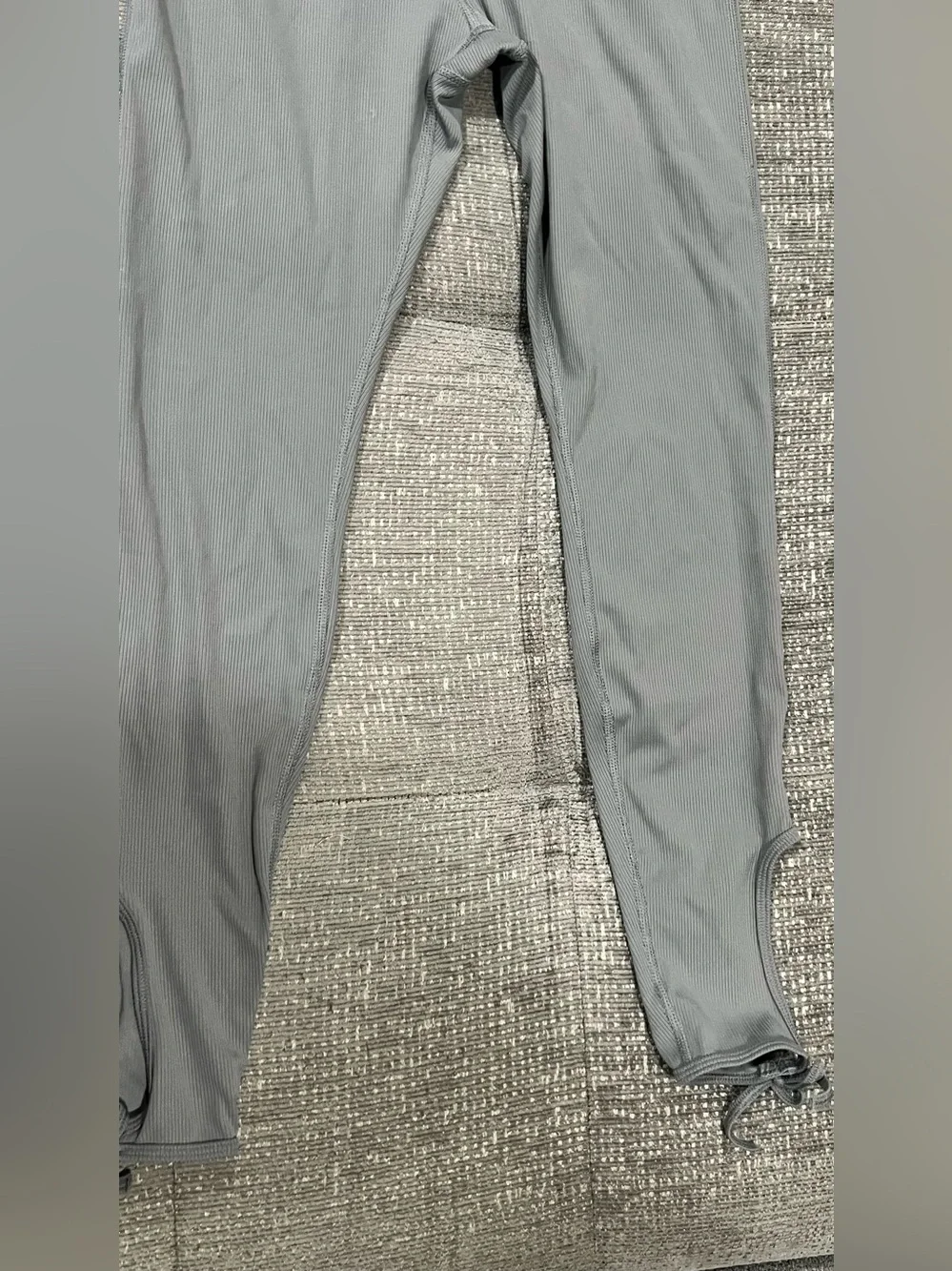 Nike Light Gray Performance Leggings r34